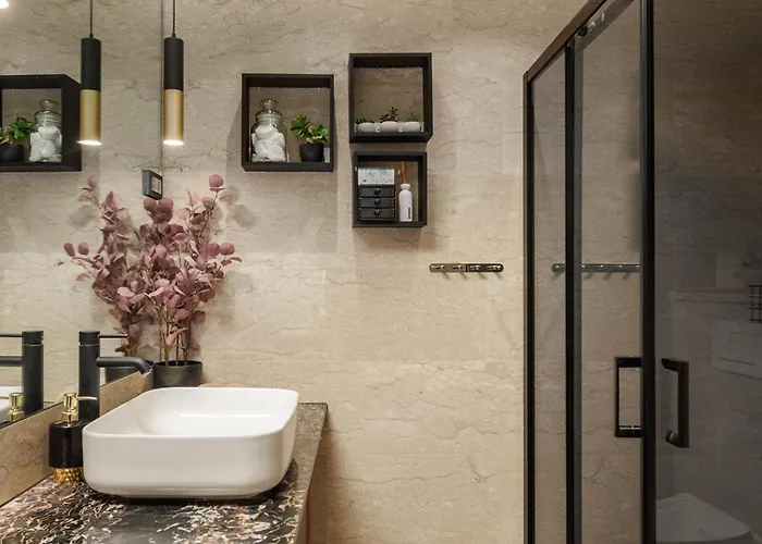 Appartamento The Flat - Penthouse With Private Pool, Barbecue & *