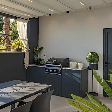 The Flat - Penthouse With Pool, Barbecue & شقة