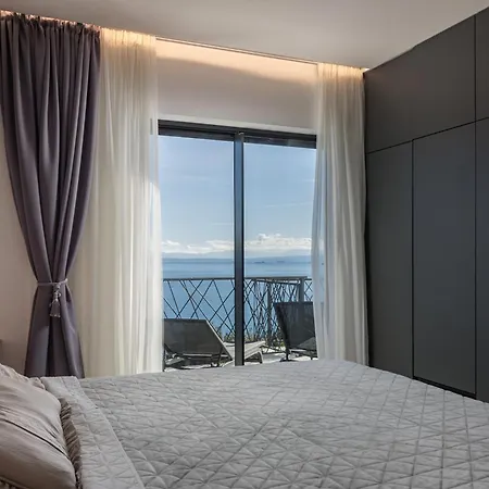 Luxury Seaview Penthouse With Private Parking, Terrace, Barbecue & * 오파티아
