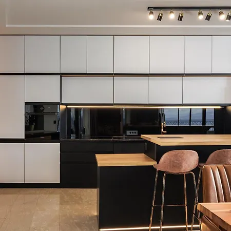 شقة The Flat - Penthouse With Pool, Barbecue & أوباتيا