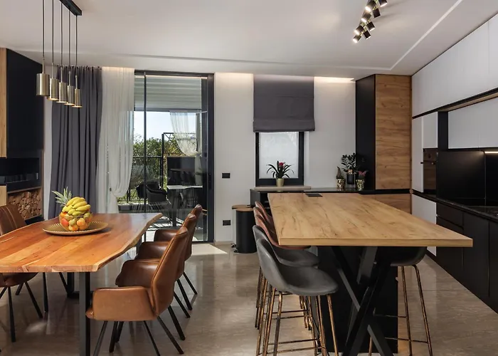 شقة Luxury Seaview Penthouse With Private Parking, Terrace, Barbecue &